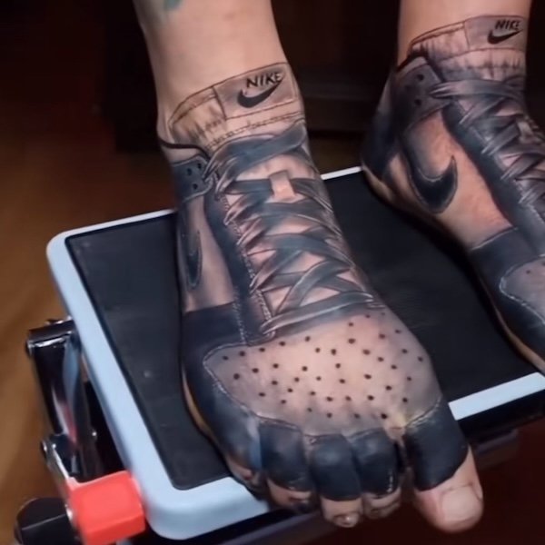 Awful Tattoos (25 pics)