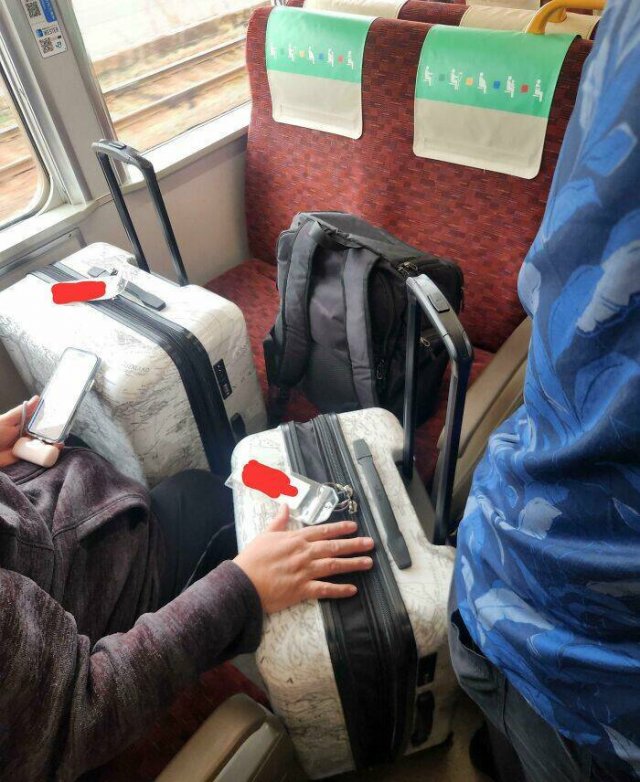 Annoying People (24 pics)