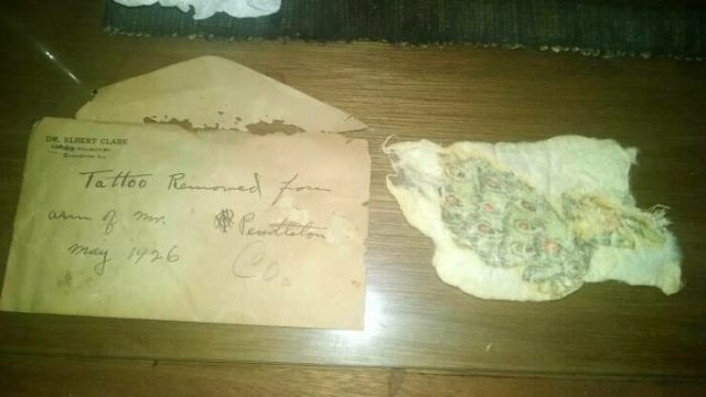 Creepy Finds In Houses (23 pics)