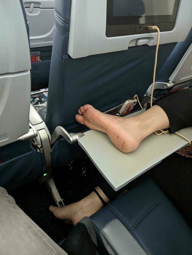 Annoying People (24 pics)