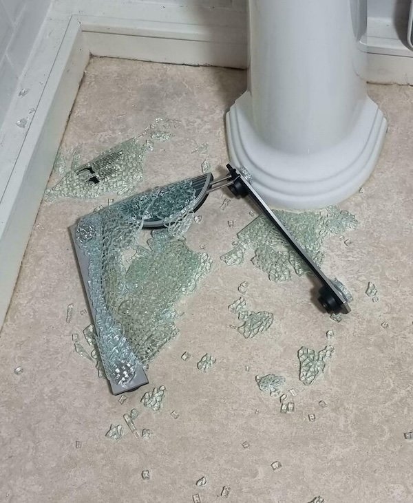 Bad Days Happen (25 pics)