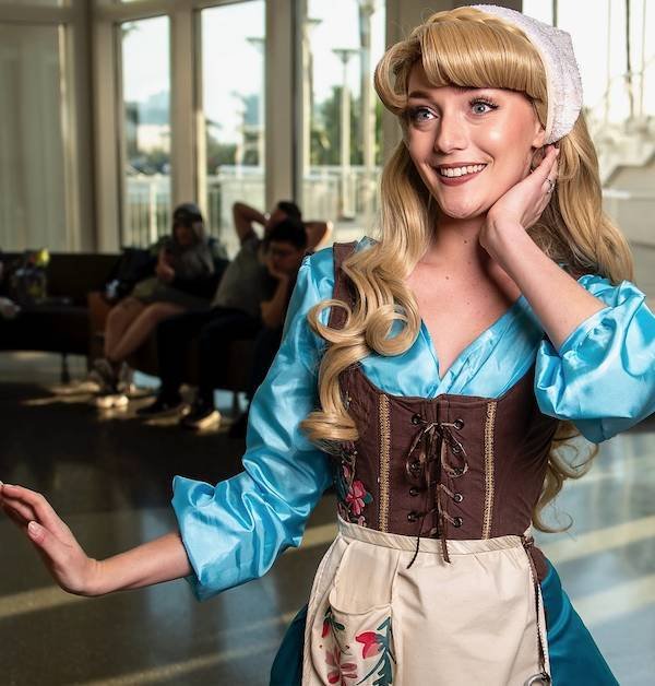 Cosplay Girls (49 pics)