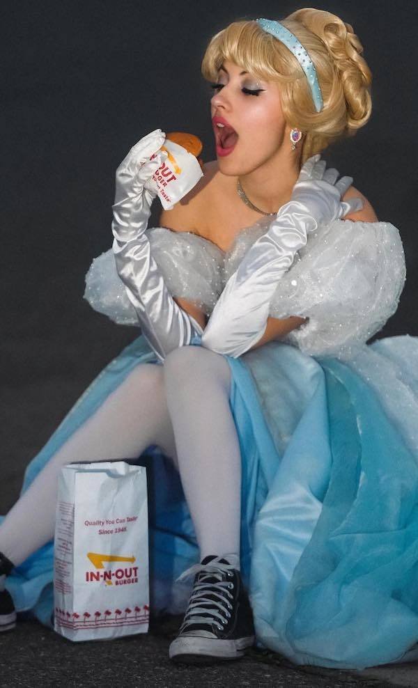 Cosplay Girls (49 pics)