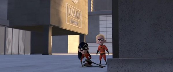 Unobvious Details From Movies (15 pics)