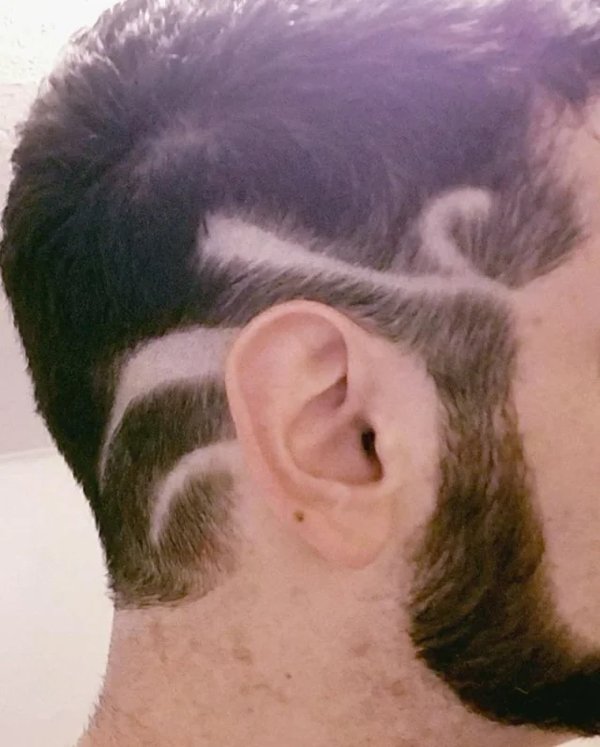 Awful Haircuts (23 pics)
