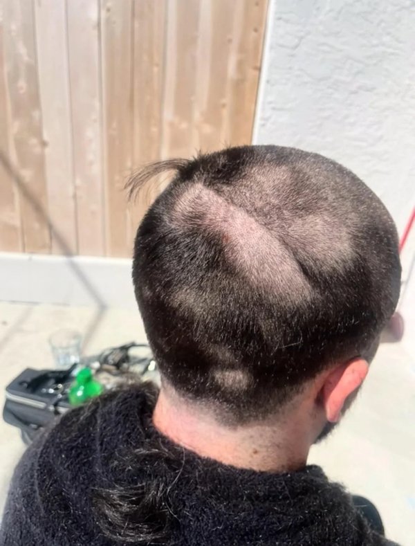 Awful Haircuts (23 pics)