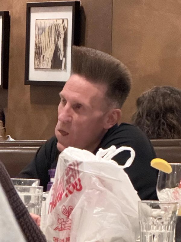 Awful Haircuts (23 pics)