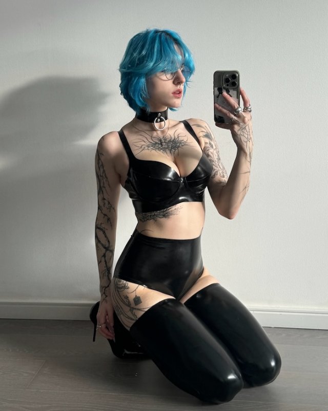 Slim Girls (30 pics)