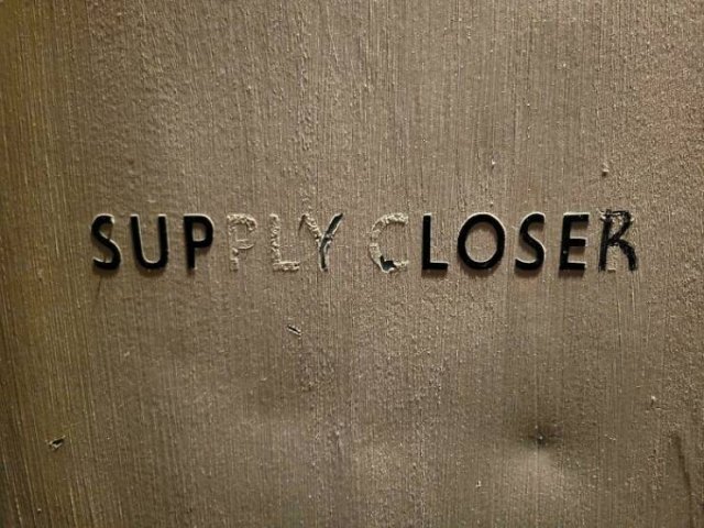 Non-Dangerous Vandalism (22 pics)