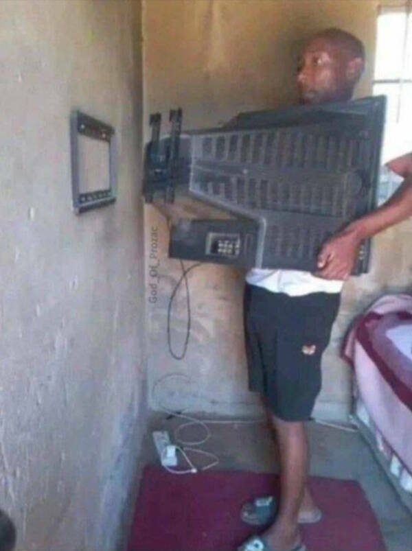 Weird DIY Crafts (24 pics)