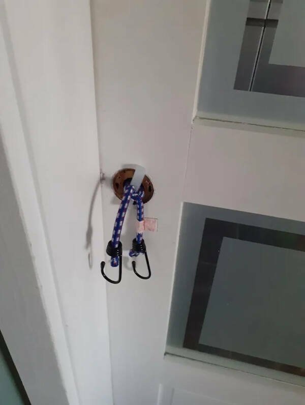 Weird DIY Crafts (24 pics)