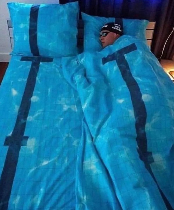 What Is Going On Here? (29 pics)