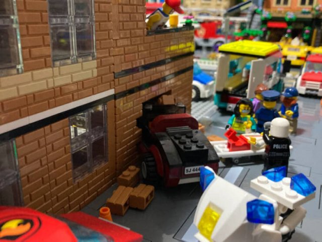Cool LEGO Constructions (24 pics)