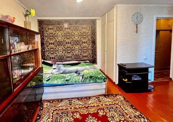 Weird Real Estate Listings (25 pics)
