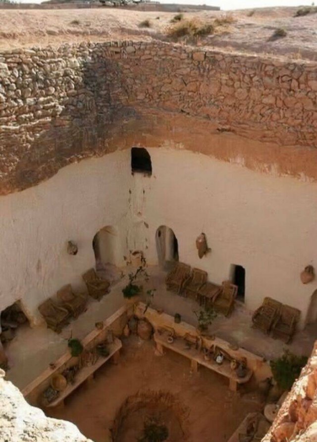 Incredible Ancient Finds (24 pics)