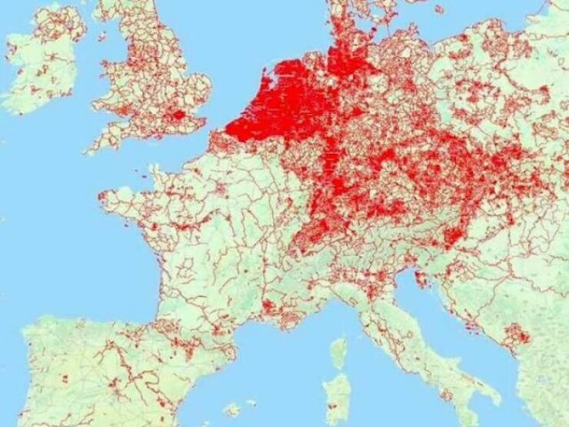 Fascinating Maps (25 pics)