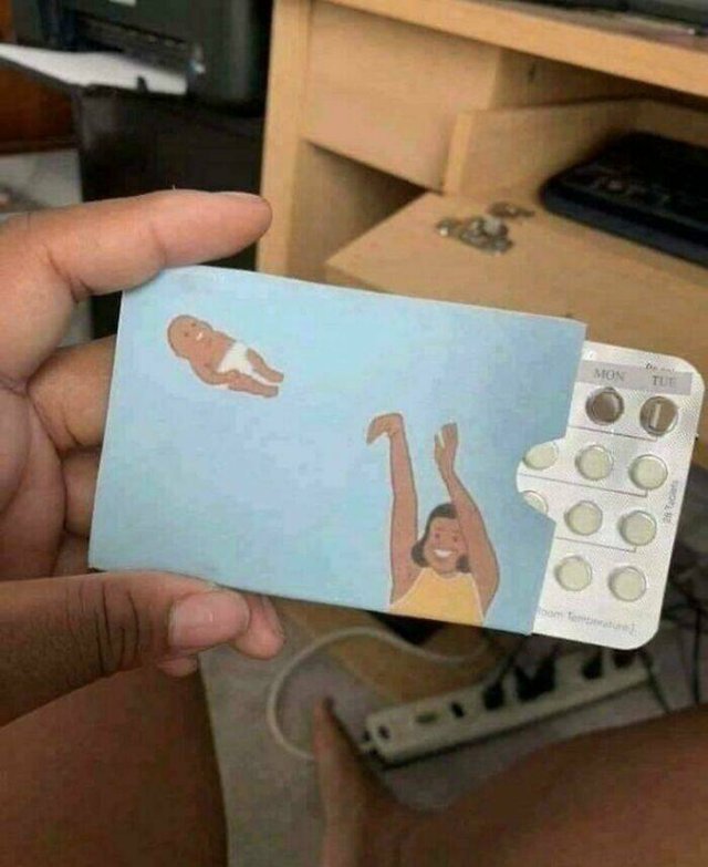 What Is Going On Here? (20 pics)