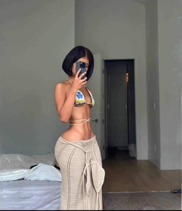 Side View (34 pics)