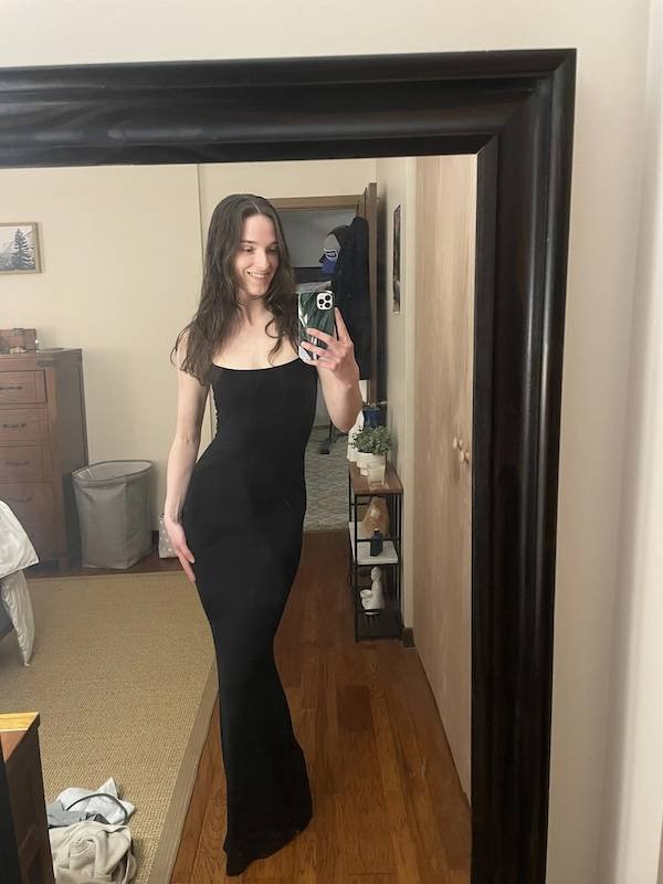 Selfie Girls (47 pics)