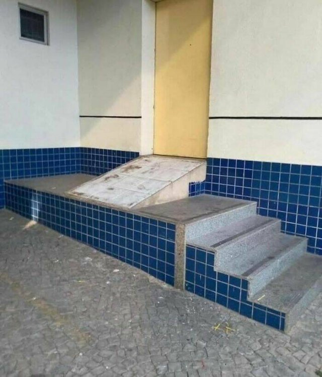 What Is Going On Here? (50 pics)