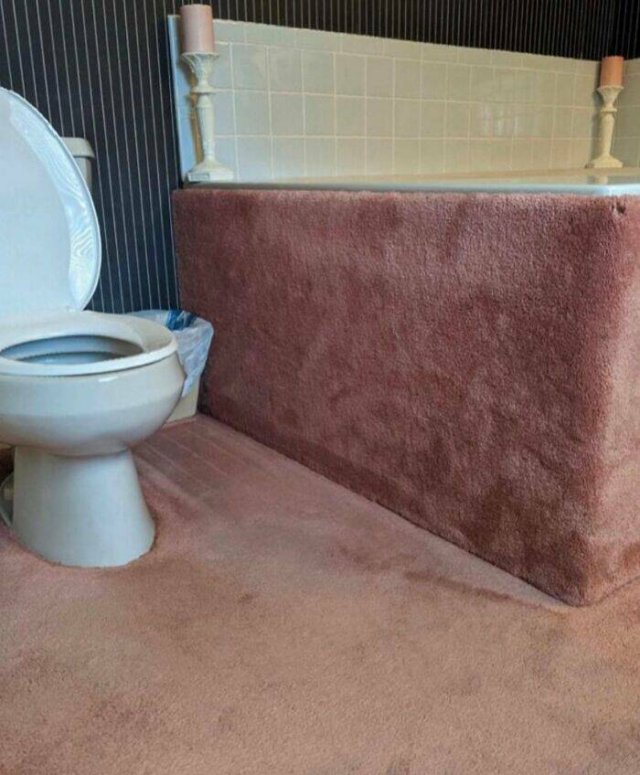 Strange Real Estate (24 pics)
