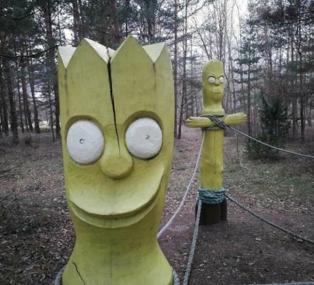 What Is Going On Here? (24 pics)