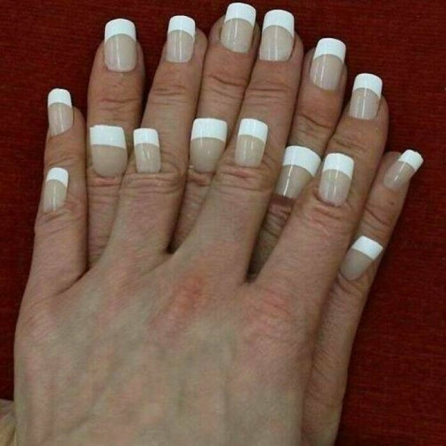 What Is Going On Here? (24 pics)