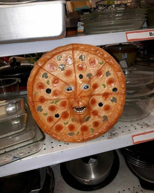 What Is Going On Here? (24 pics)