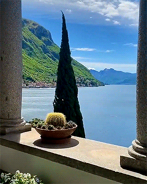 Impressive Tourist Places (20 gifs) Impressive Tourist Places (20 gifs)