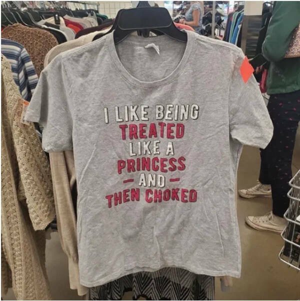 Weird Finds In Thrift Shops (23 pics)