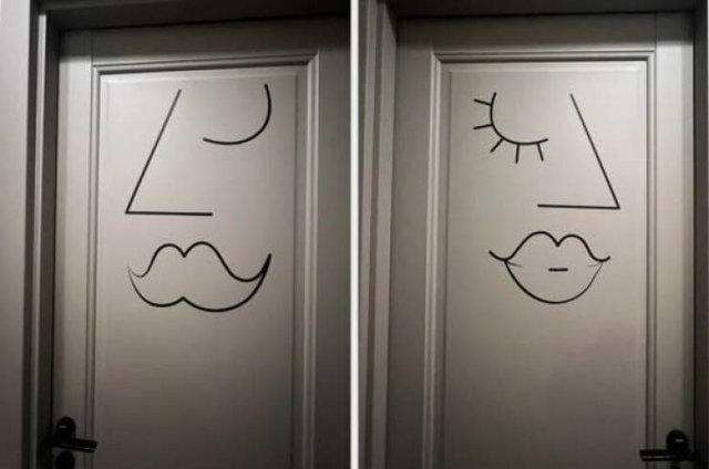 Hilarious Signs In Restrooms (17 pics)