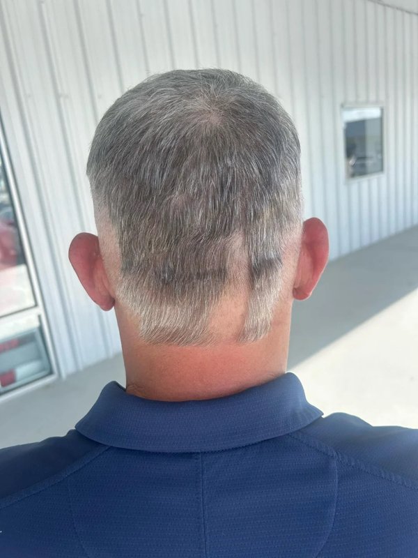 Awful Haircuts (23 pics)