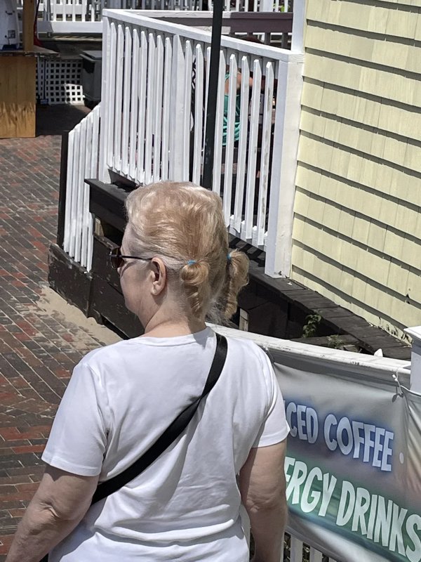 Awful Haircuts (23 pics)