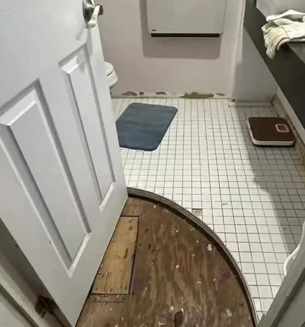 Failed House Inspections (26 pics)