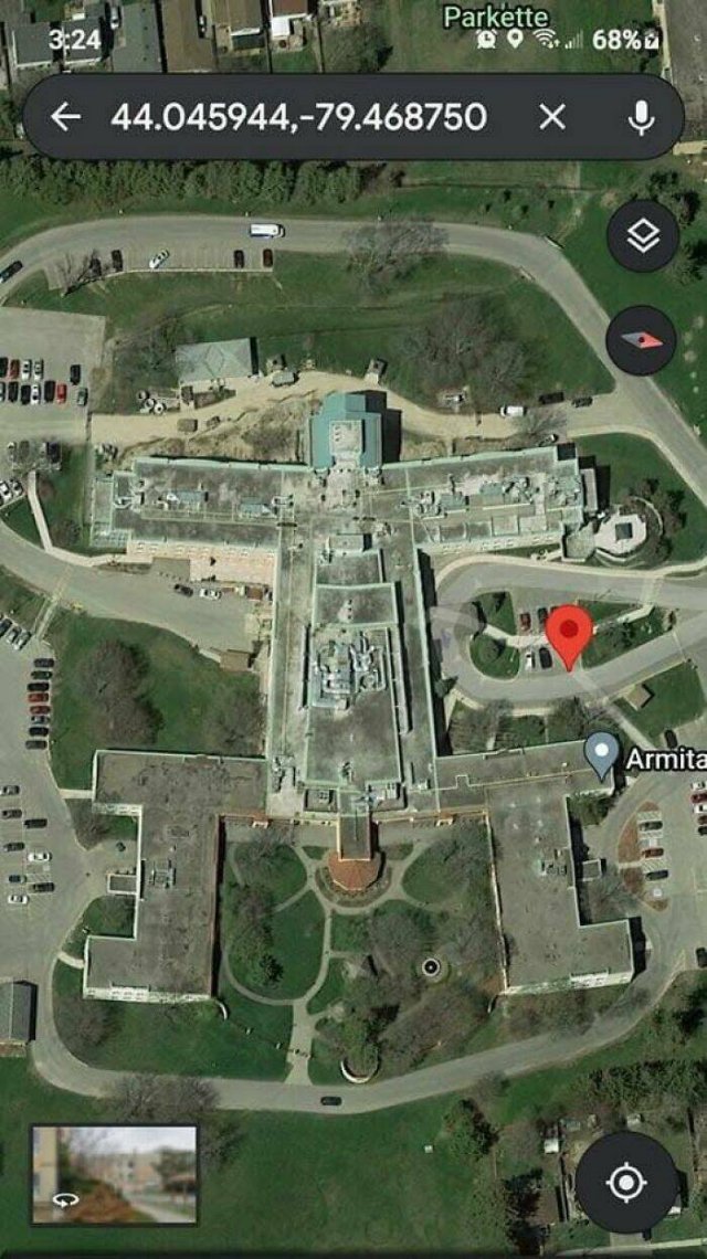 Unusual Finds On Google Maps (24 pics)