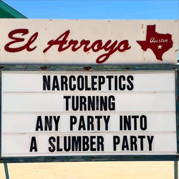 Hilarious Signs (31 pics)