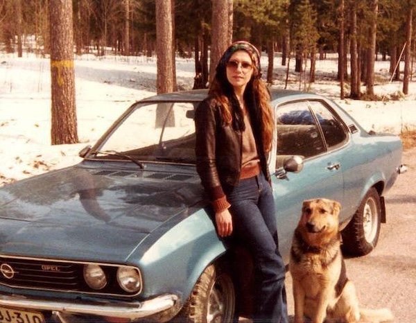 People Share Their Cool Photos From The Past (23 pics)