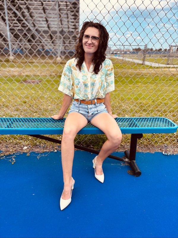 Girls In Shorts (40 pics)