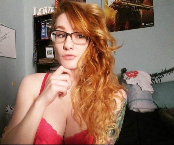 Redhead Girls (52 pics)
