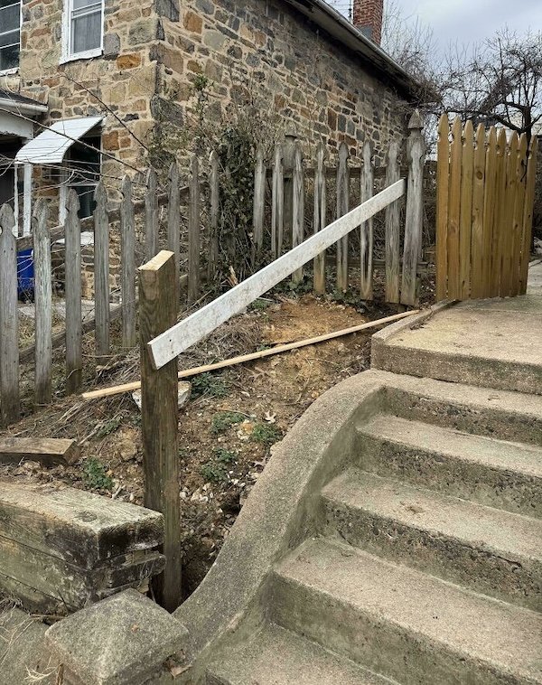 Terrible Landlords (29 pics)