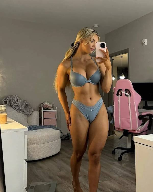 Slim Girls (45 pics)