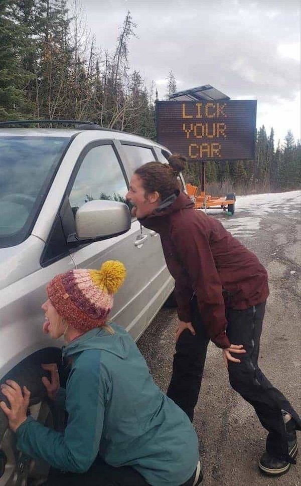 Funny Signs (24 pics)
