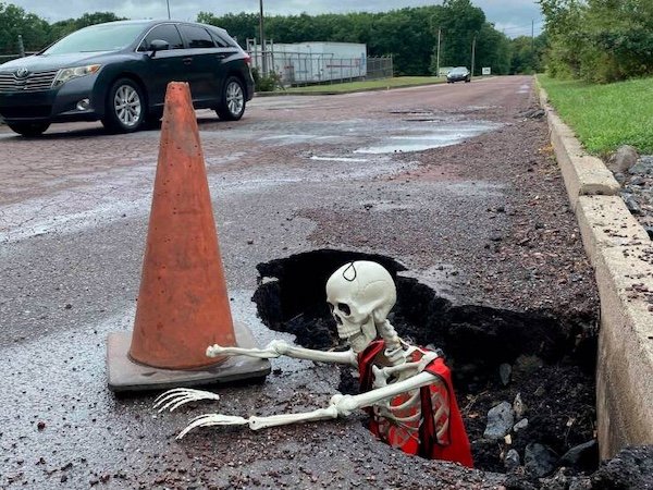 Hilarious Work Photos (26 pics)