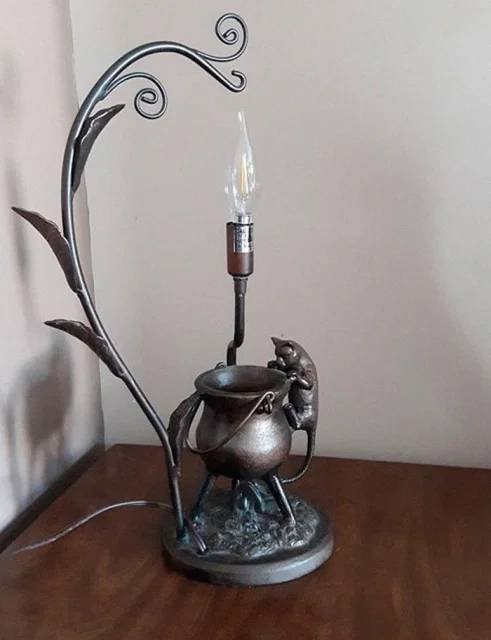 Odd Things From Thrift Shops (30 pics)