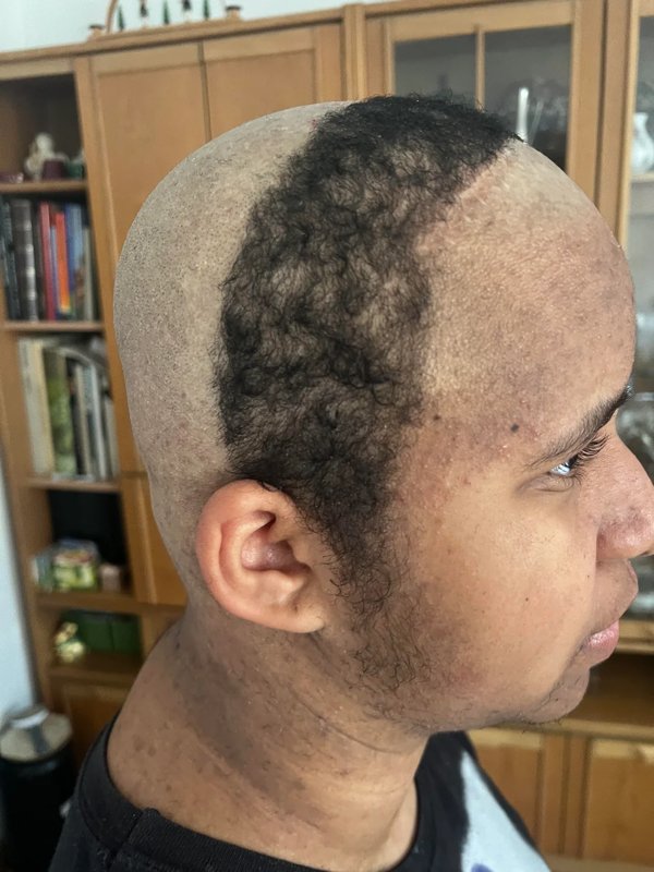 Awful Haircuts (23 pics)