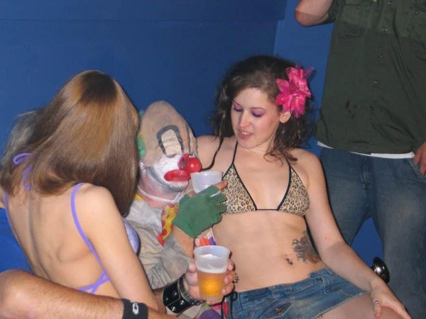 Funny And Weird Situations (28 pics)