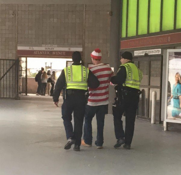 Funny And Weird Situations (28 pics)