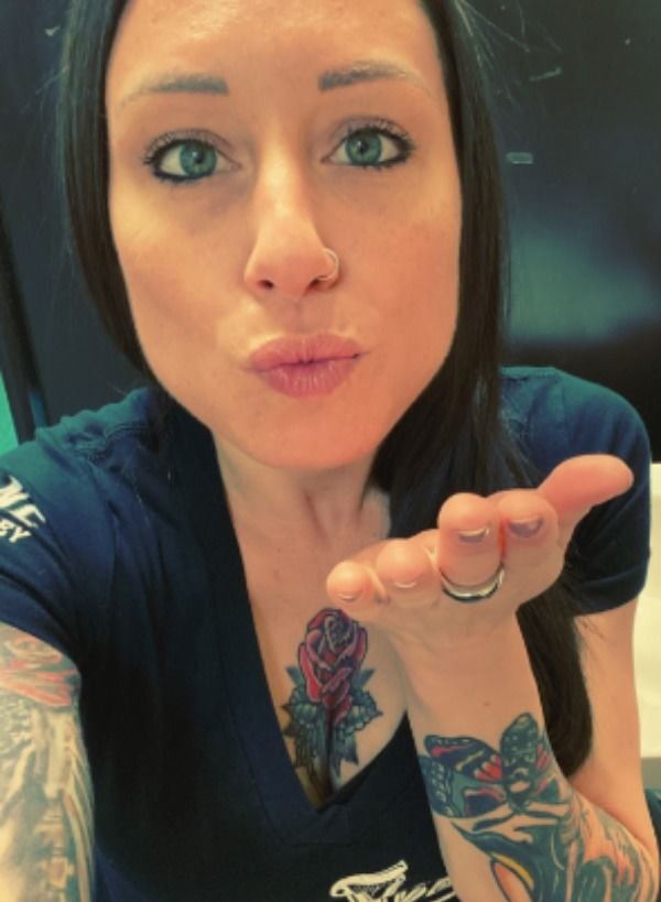 Cute Girls (27 pics)