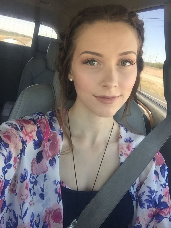 Cute Girls (27 pics)