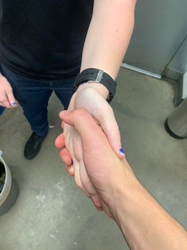 What Is Going On Here? (35 pics)
